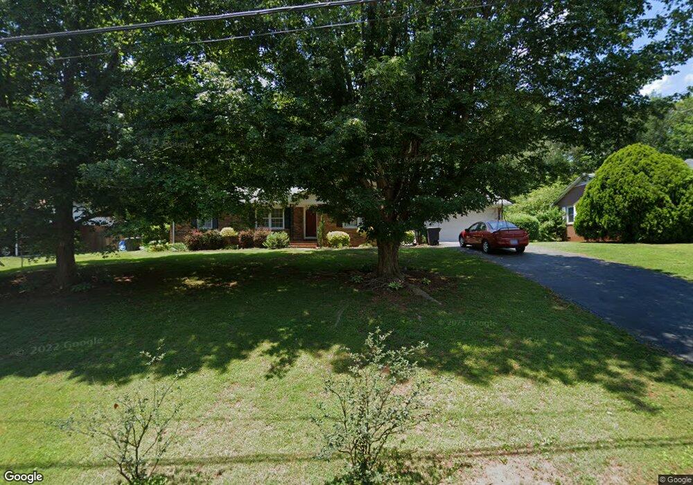 1041 Valley St, Statesville, NC 28677 - photo 1
