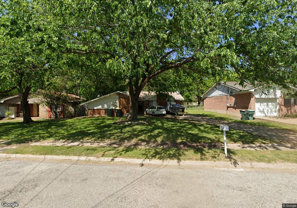 1621 E Hilton St, Sherman, TX 75090 - photo 1