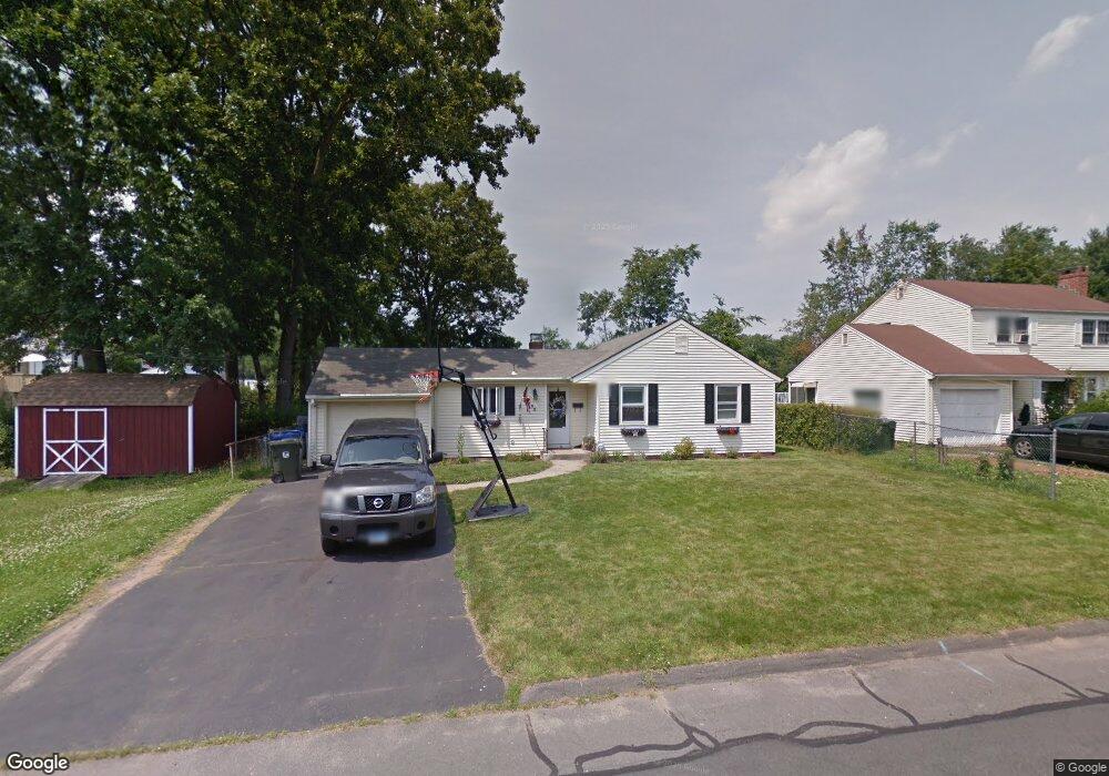 192 Dix Ave, Newington, CT 06111 - photo 1