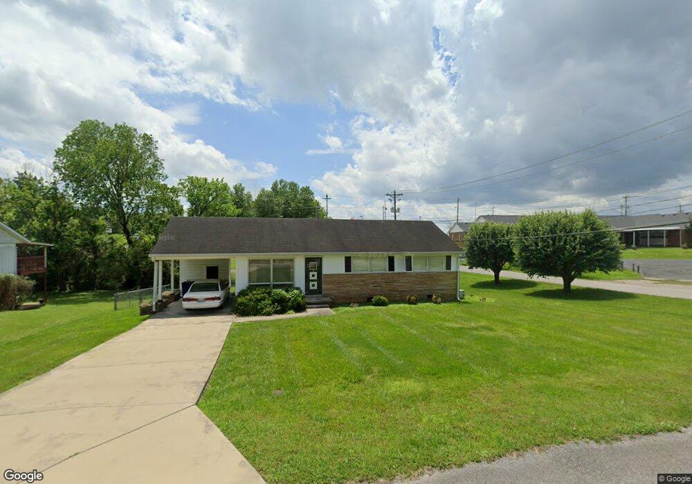 100 Horseshoe Dr, Shelbyville, TN 37160 - photo 1