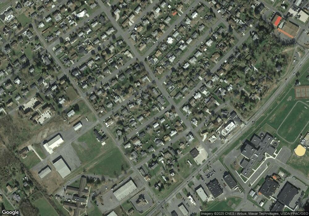 1410 Lynmar St, Keyser, WV 26726 - photo 1