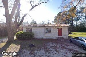 404 Rhone St, Sparks, GA 31647