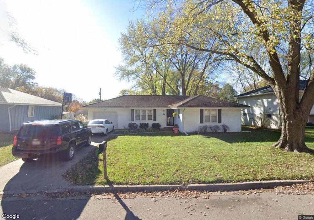 308 Highland Rd, Lansing, KS 66043 - photo 1