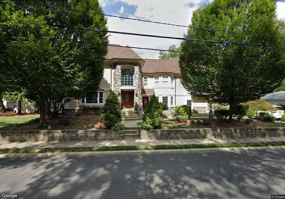 173 Howland Ave, Paramus, NJ 07652 - photo 1