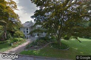 38 Grinnell St, Jamestown, RI 02835