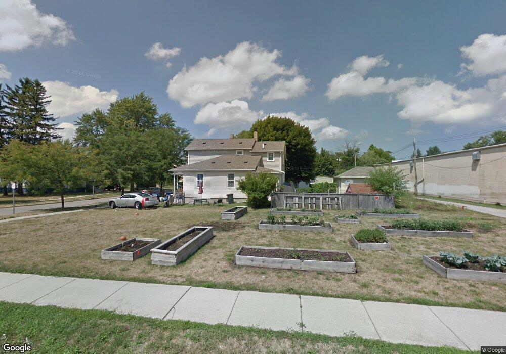 401 11th St, Bay City, MI 48708 - photo 1