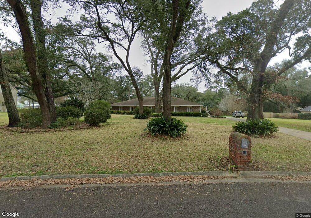 8326 Wilde Lake Rd, Pensacola, FL 32526 - photo 1