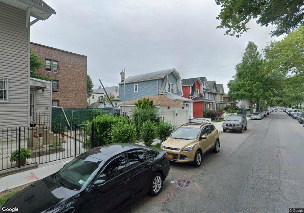 9111 110th St, Richmond Hill, NY 11418 - photo 1