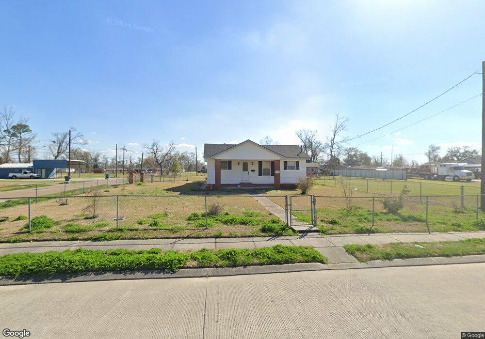 2122 Knapp St, Lake Charles, LA 70601 - photo 1