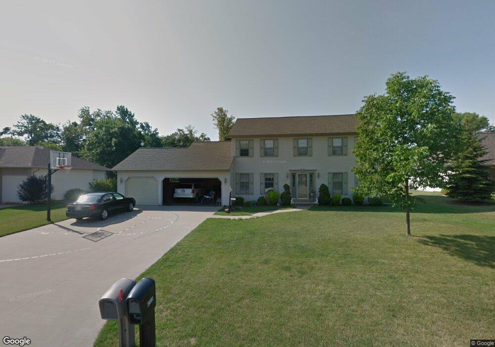 W5959 Peaceful Ln, Appleton, WI 54915 - photo 1