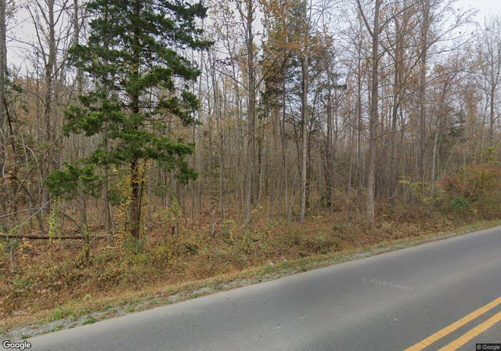 327 Potomac Run Rd, Fredericksburg, VA 22405 - photo 1