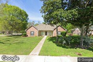 1822 Fairview Ave, Port Allen, LA 70767