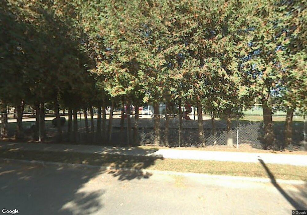 30 1/2 Caroline St, Saratoga Springs, NY 12866 - photo 1