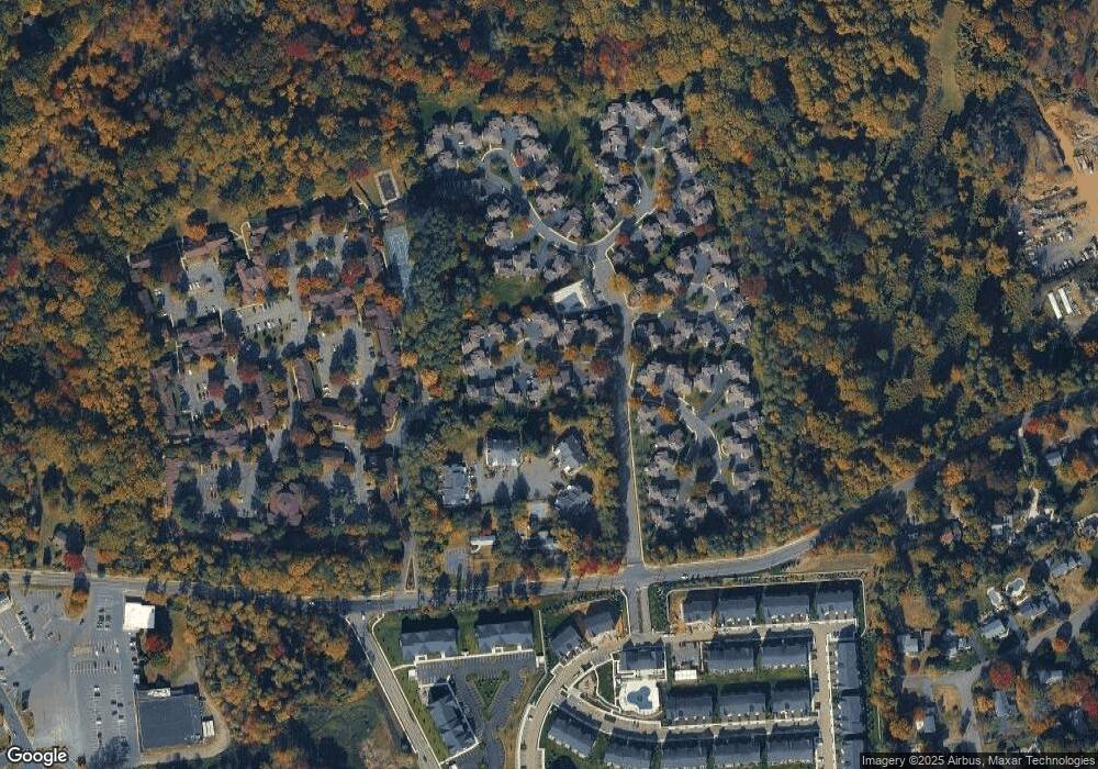 9 Westminster Ln, Middletown, NJ 07748 - photo 1