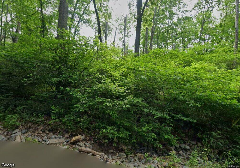 650 Lake Front Dr, Orwigsburg, PA 17961 - photo 1