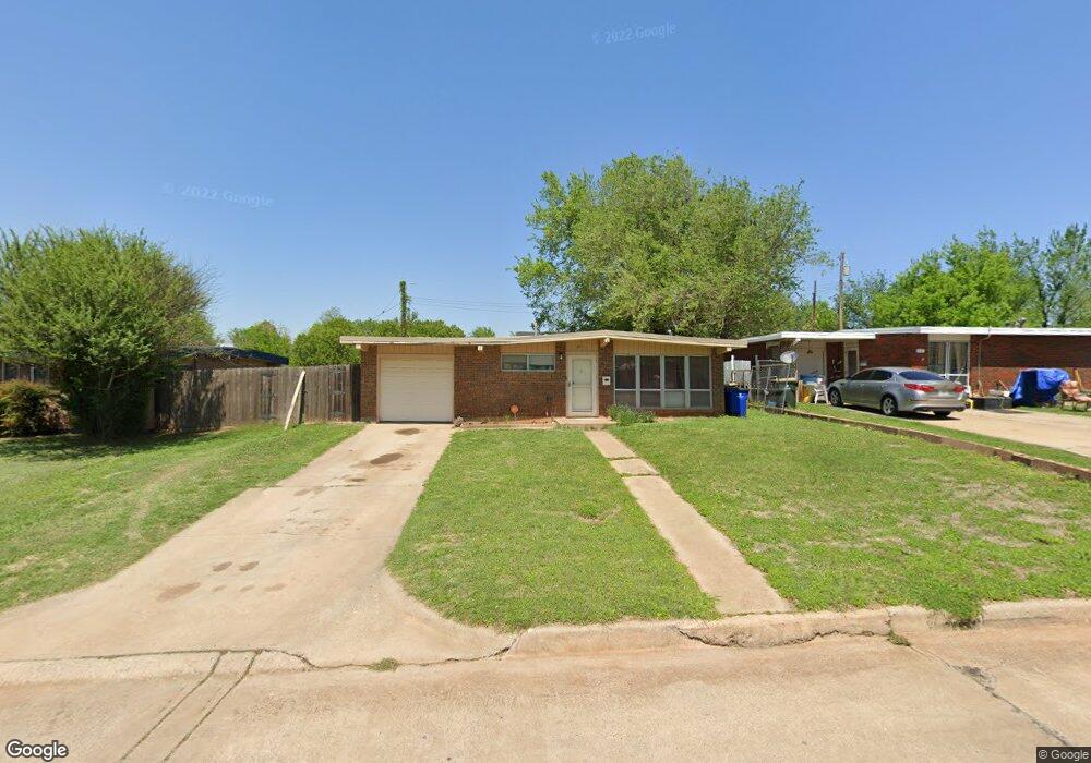 205 Forest Hills Dr, Duncan, OK 73533 - photo 1