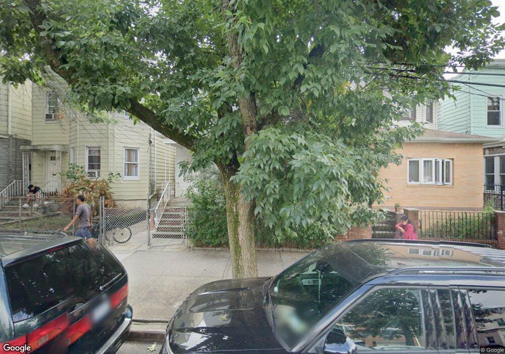 9512 40th Rd, Elmhurst, NY 11373 - photo 1