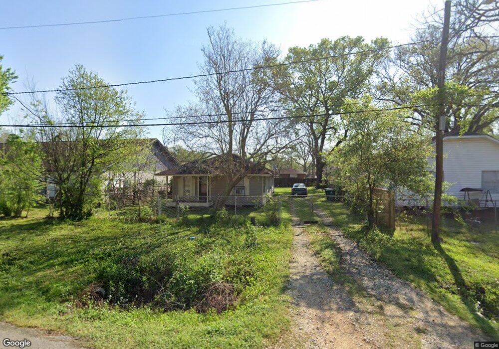 8416 Shotwell St, Houston, TX 77016 - photo 1