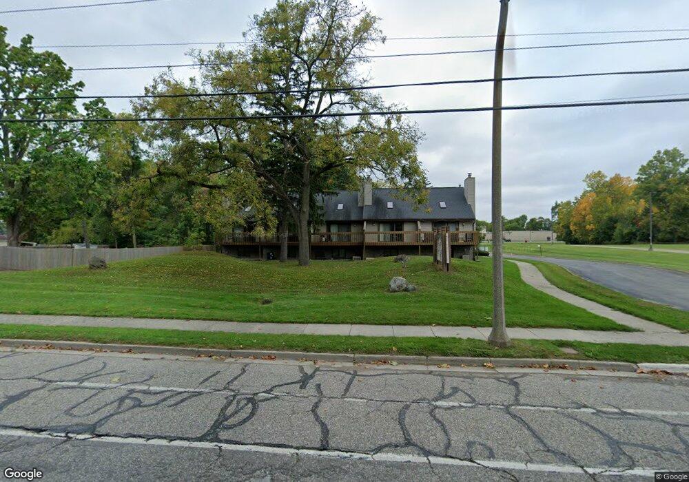 2920 Pleasant Grove Rd, Lansing, MI 48910 - photo 1