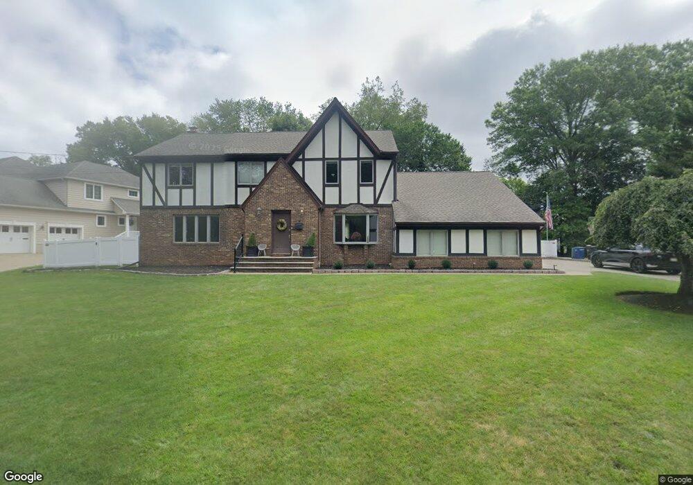31 Arcadia Ct, Harrington Park, NJ 07640 - photo 1