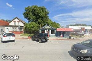 510 Oregon St, Hiawatha, KS 66434