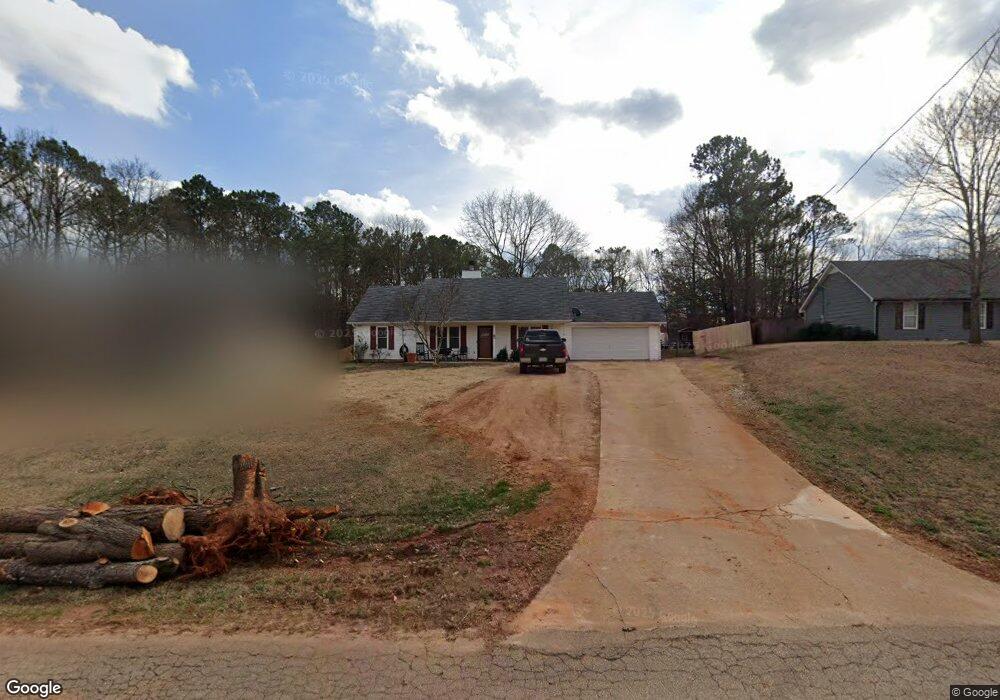 132 Haley Rd unit 204, Jackson, GA 30233 - photo 1