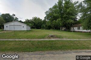 9090 N Main St, Leaf River, IL 61047