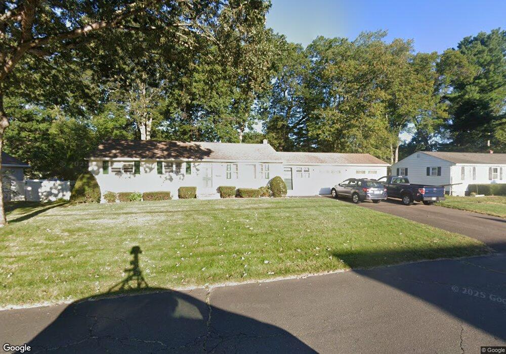 10 Wagon Rd, Enfield, CT 06082 - photo 1