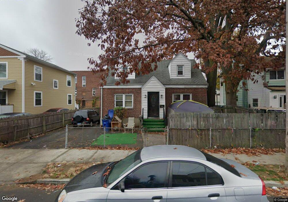 763 Kossuth St, Bridgeport, CT 06608 - photo 1