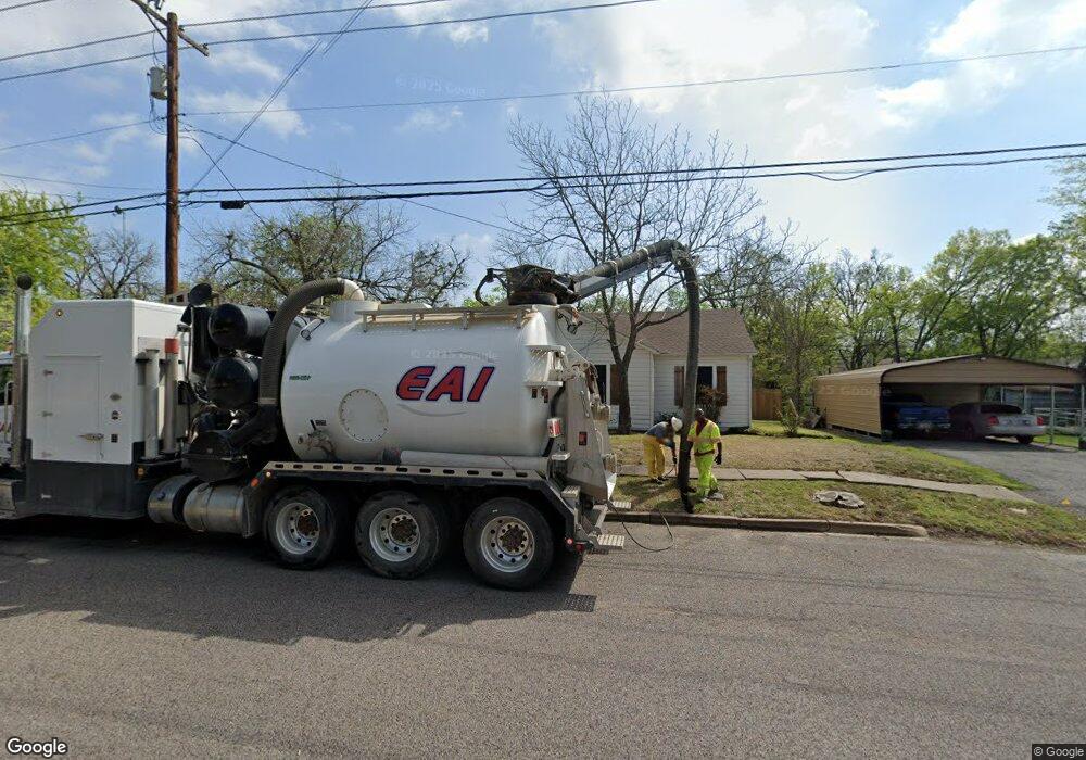 614 Chestnut St, Bonham, TX 75418 - photo 1