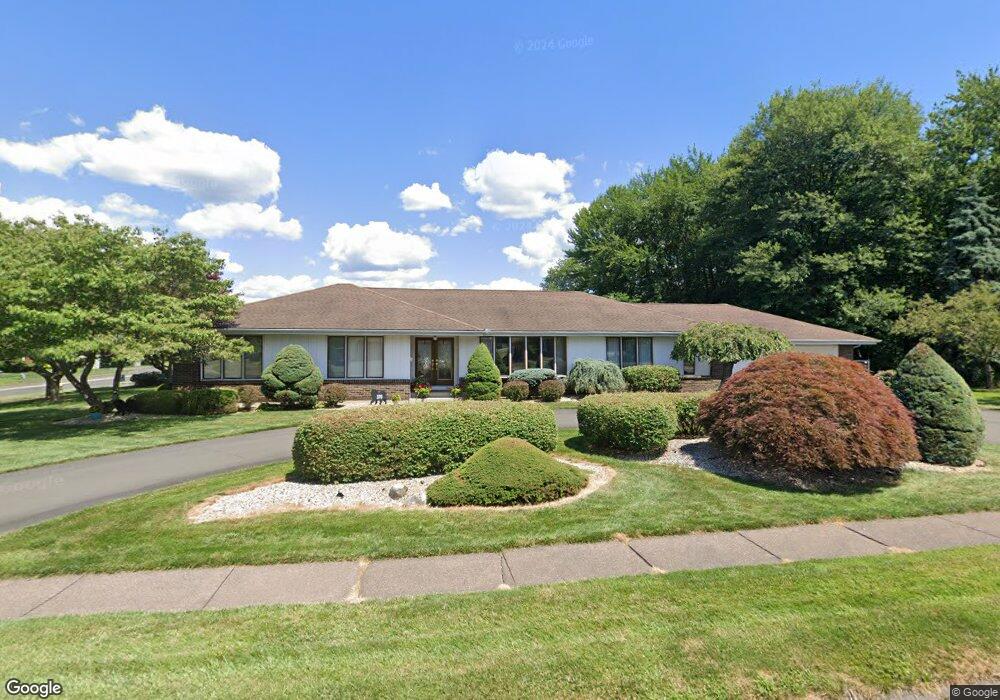 370 Coppermill Rd, Wethersfield, CT 06109 - photo 1