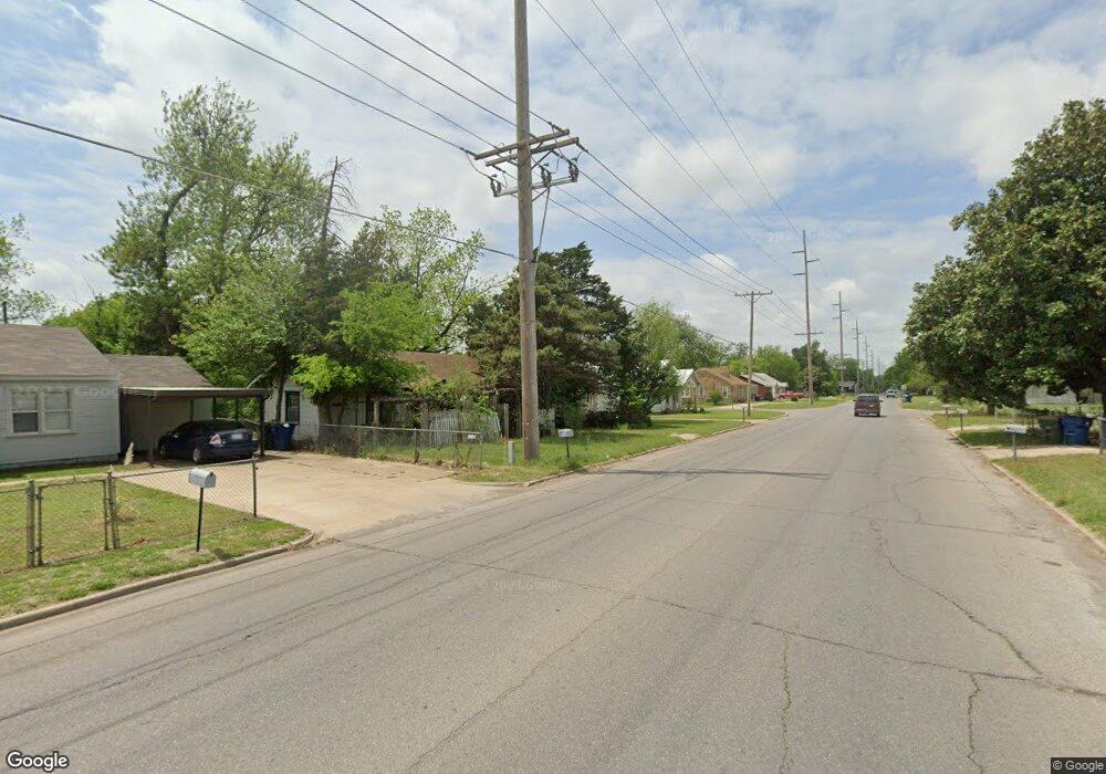 716 W Elder Ave, Duncan, OK 73533 - photo 1