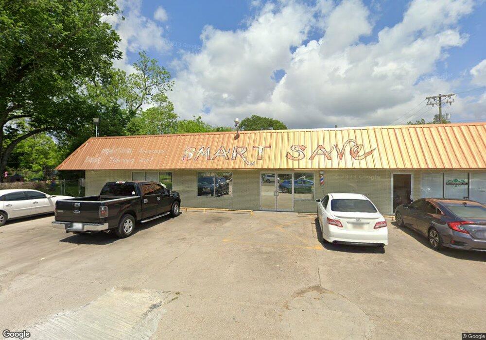 173 Duperier Ave, New Iberia, LA 70563 - photo 1