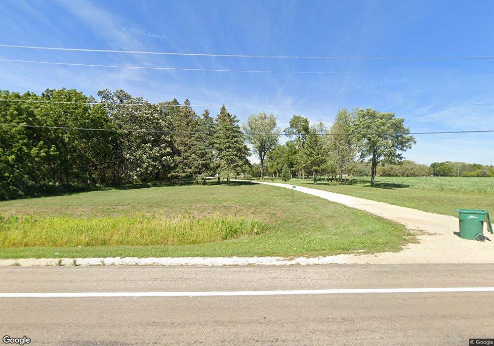 3410 W Oakland Ave, Austin, MN 55912 - photo 1