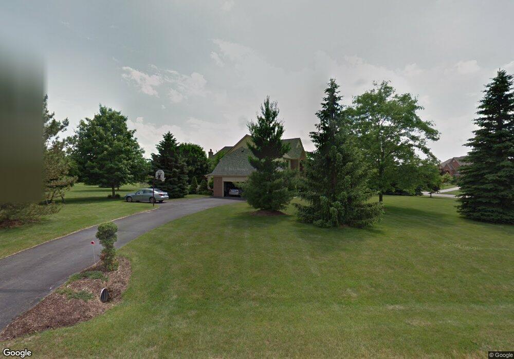 1899 Stoneridge Dr, Saline, MI 48176 - photo 1