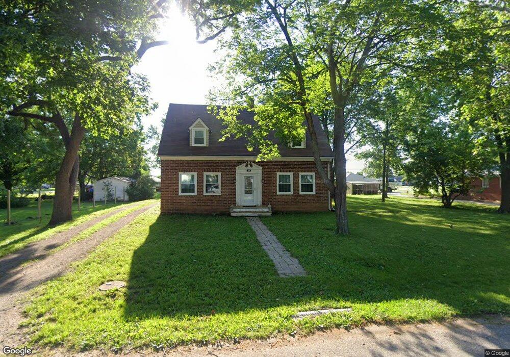 306 Cedar St, Overbrook, KS 66524 - photo 1