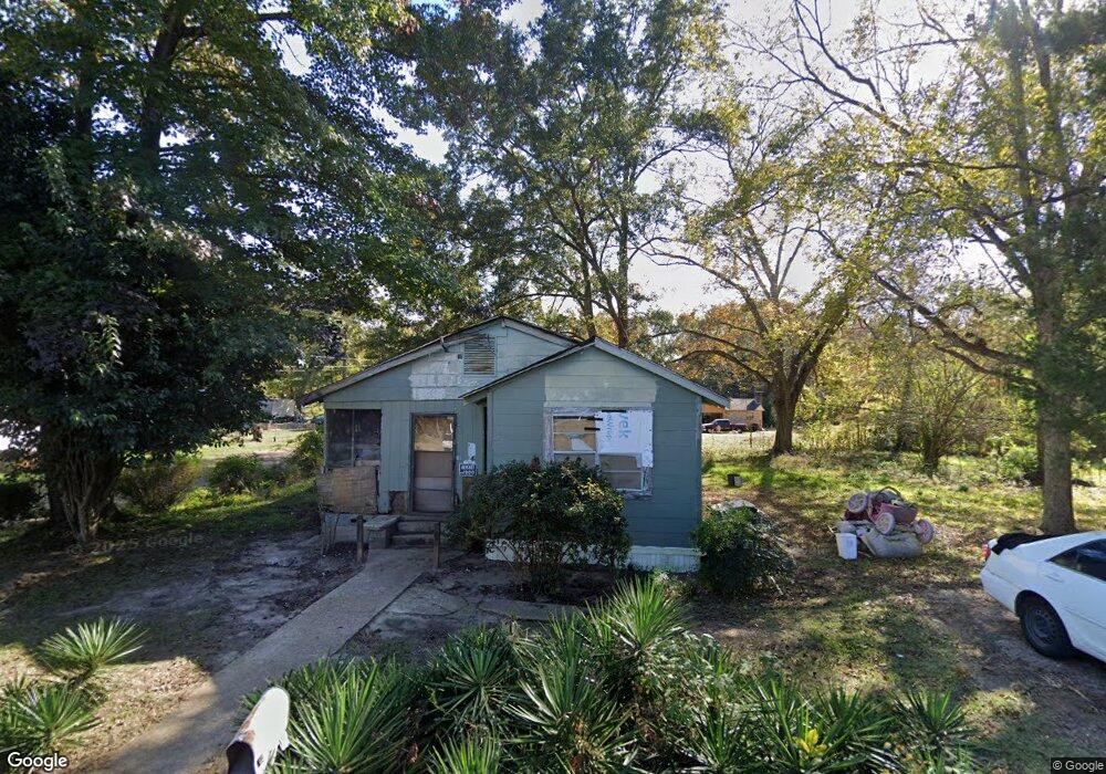 1103 26th St, McComb, MS 39648 - photo 1