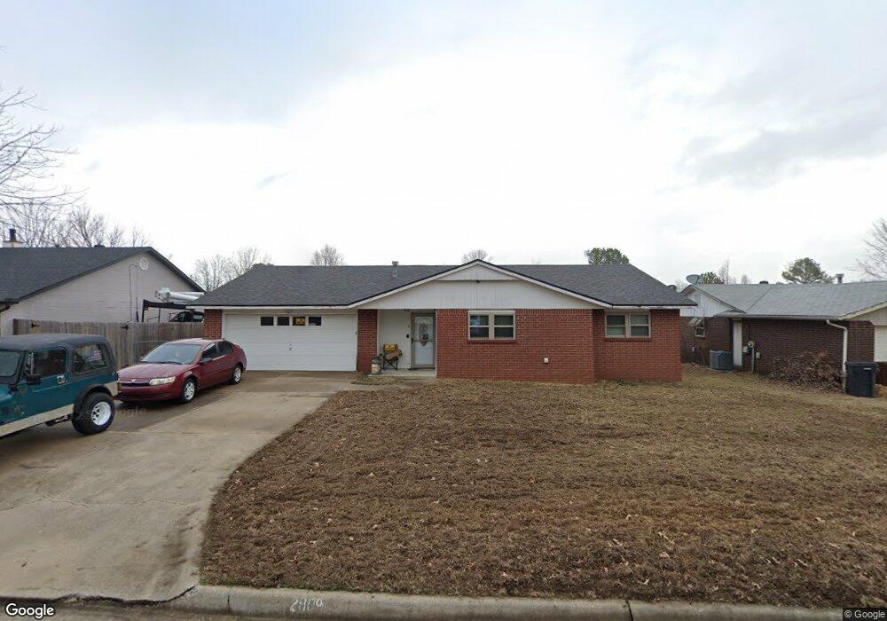 2809 W Center St, Rogers, AR 72756 - photo 1
