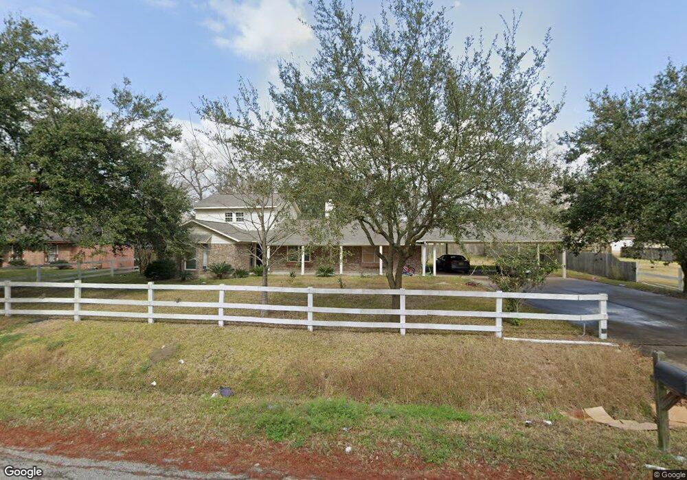 8421 Holiday Ln, Houston, TX 77075 - photo 1