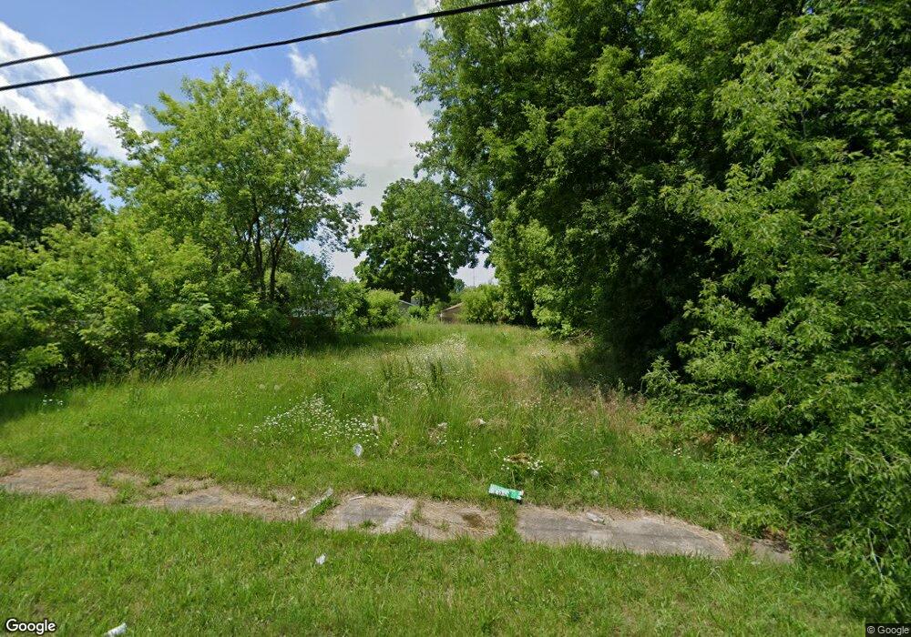 2026 Warner Ave, Flint, MI 48503 - photo 1