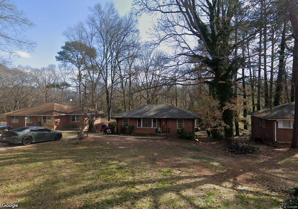 1382 Oakview Cir, Forest Park, GA 30297 - photo 1