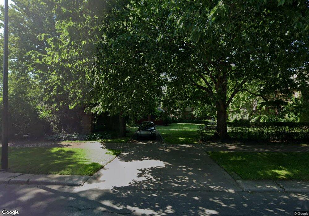 16004 E Jefferson Ave, Grosse Pointe Park, MI 48230 - photo 1