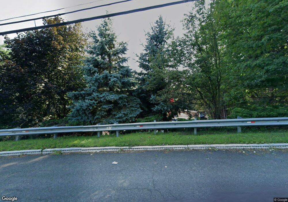 10 Mountainside Ave, Mahwah, NJ 07430 - photo 1