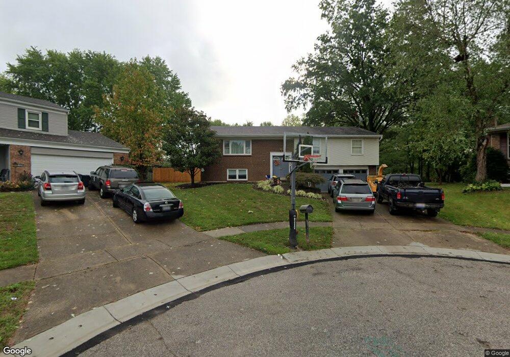 7895 Ravencrest Ct, Cincinnati, OH 45255 - photo 1