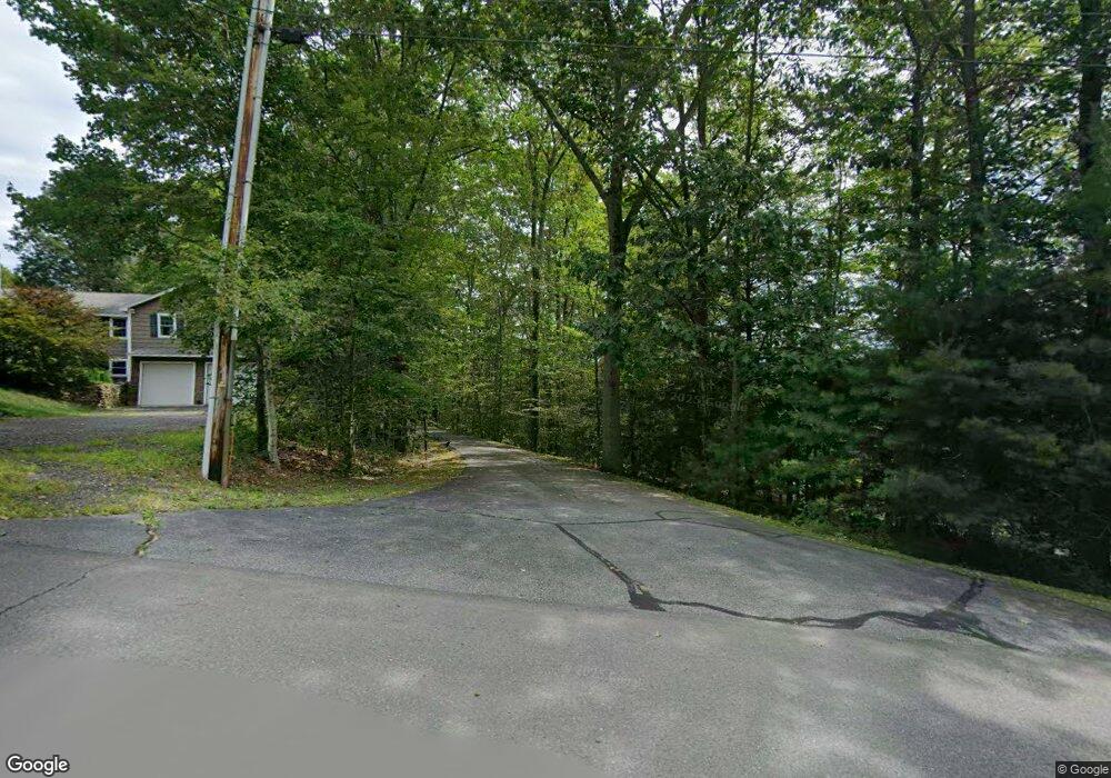 142 Birch Dr, Rindge, NH 03461 - photo 1