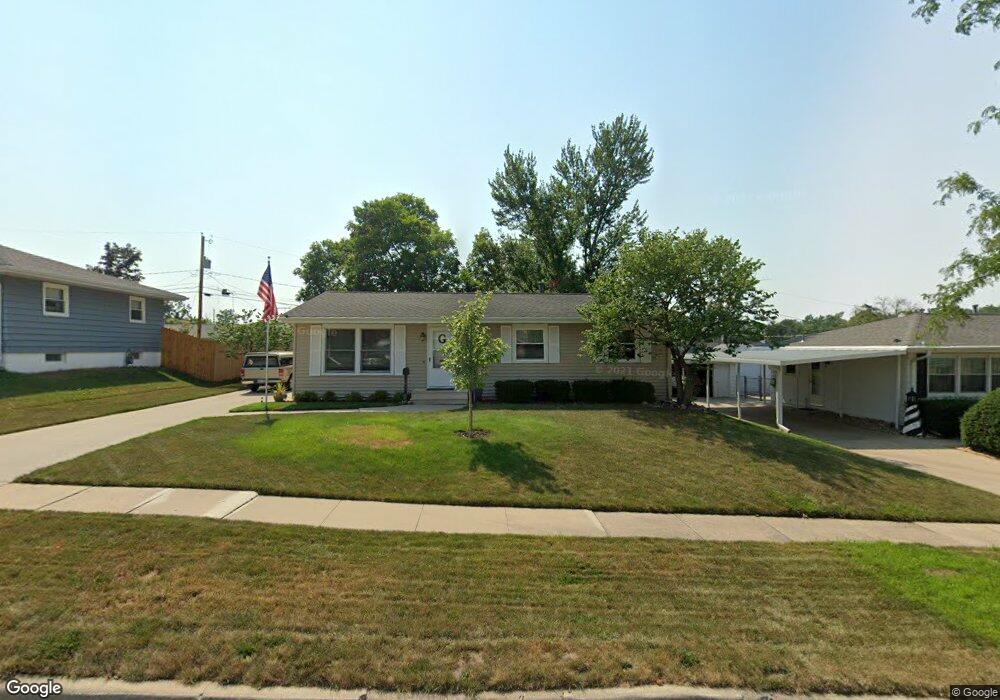 128 Josephine Ln NW, Cedar Rapids, IA 52405 - photo 1