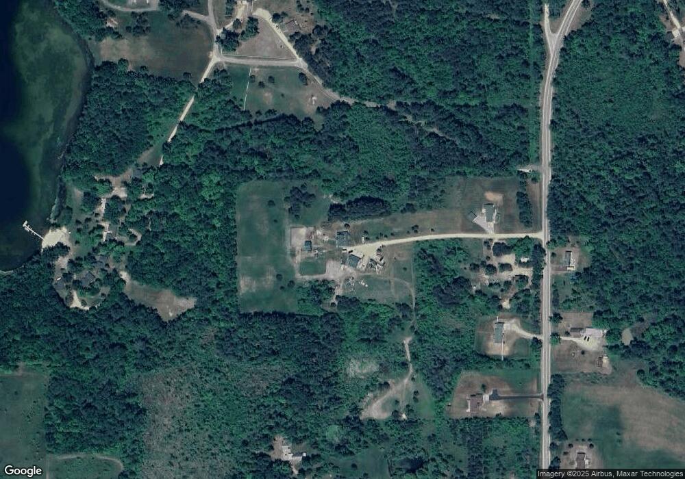 1015 Kaas Dr, West Branch, MI 48661 - photo 1