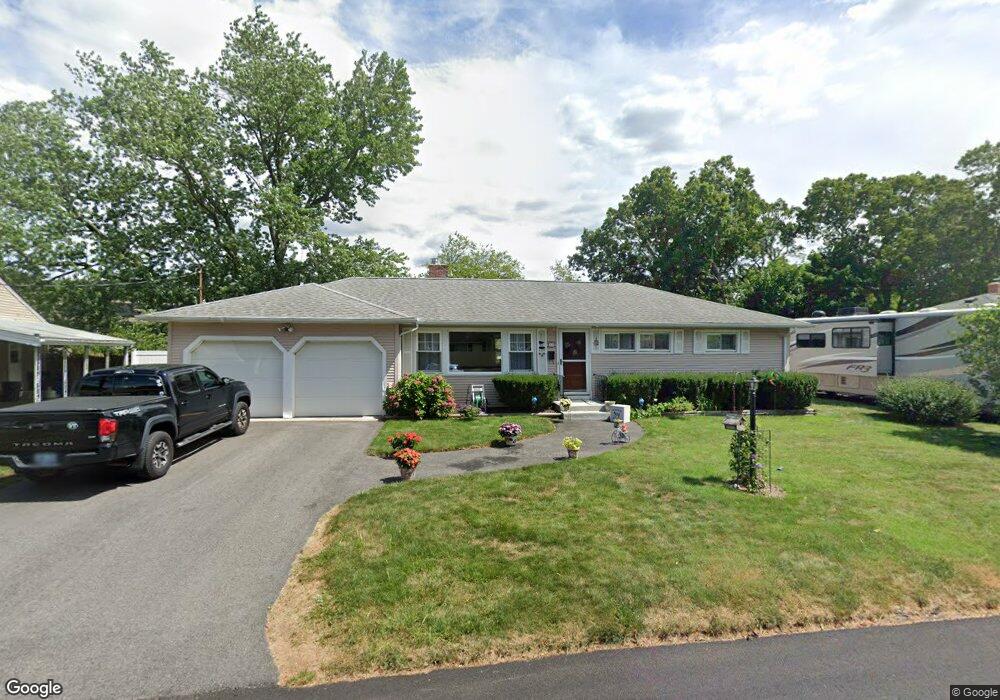 42 Riley Dr, Riverside, RI 02915 - photo 1