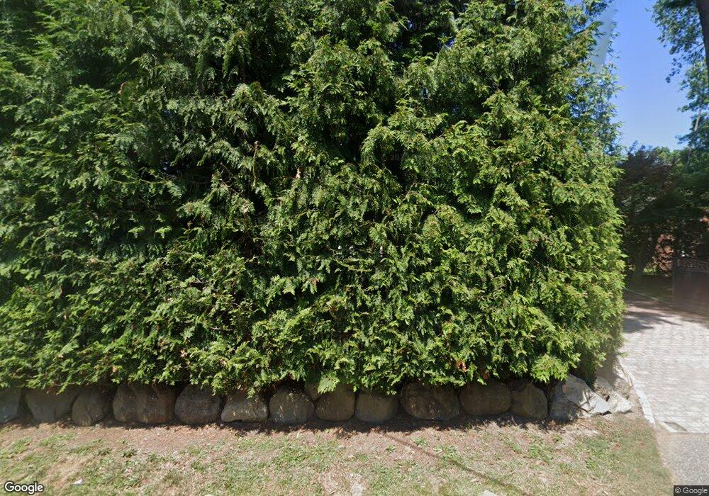 47 Town Path, Glen Cove, NY 11542 - photo 1