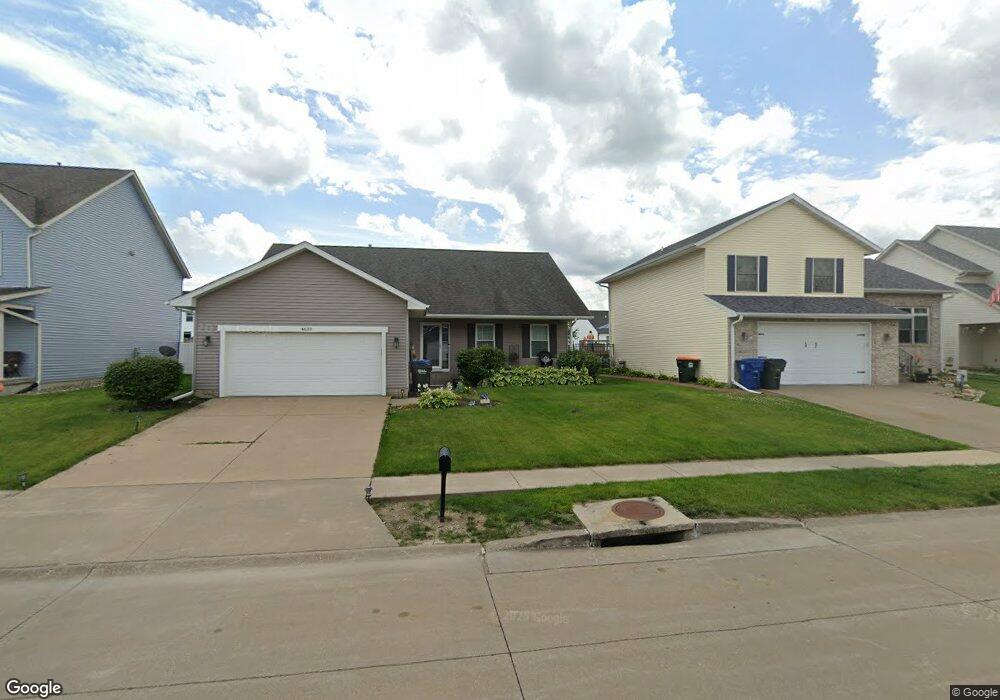 4647 W 13th St, Davenport, IA 52804 - photo 1